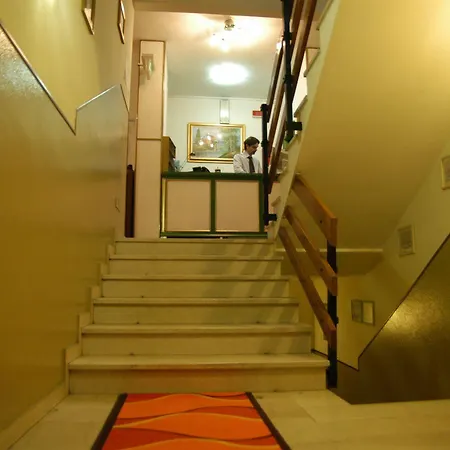 Hotel Amica 3*